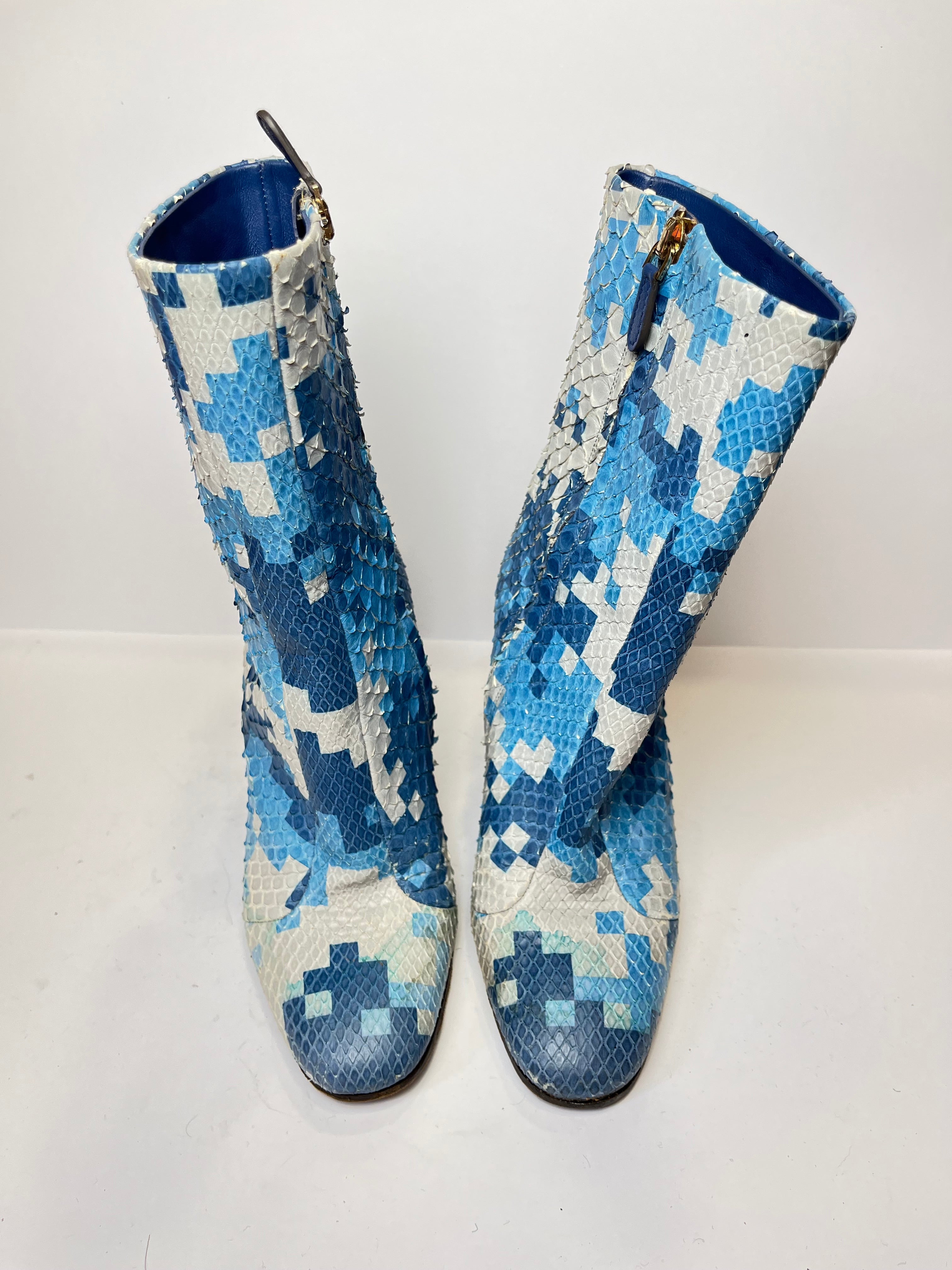 Anya Hindmarch Catwalk FW16 Python Snakeskin Pixels in Camo Blue Booties 36EU