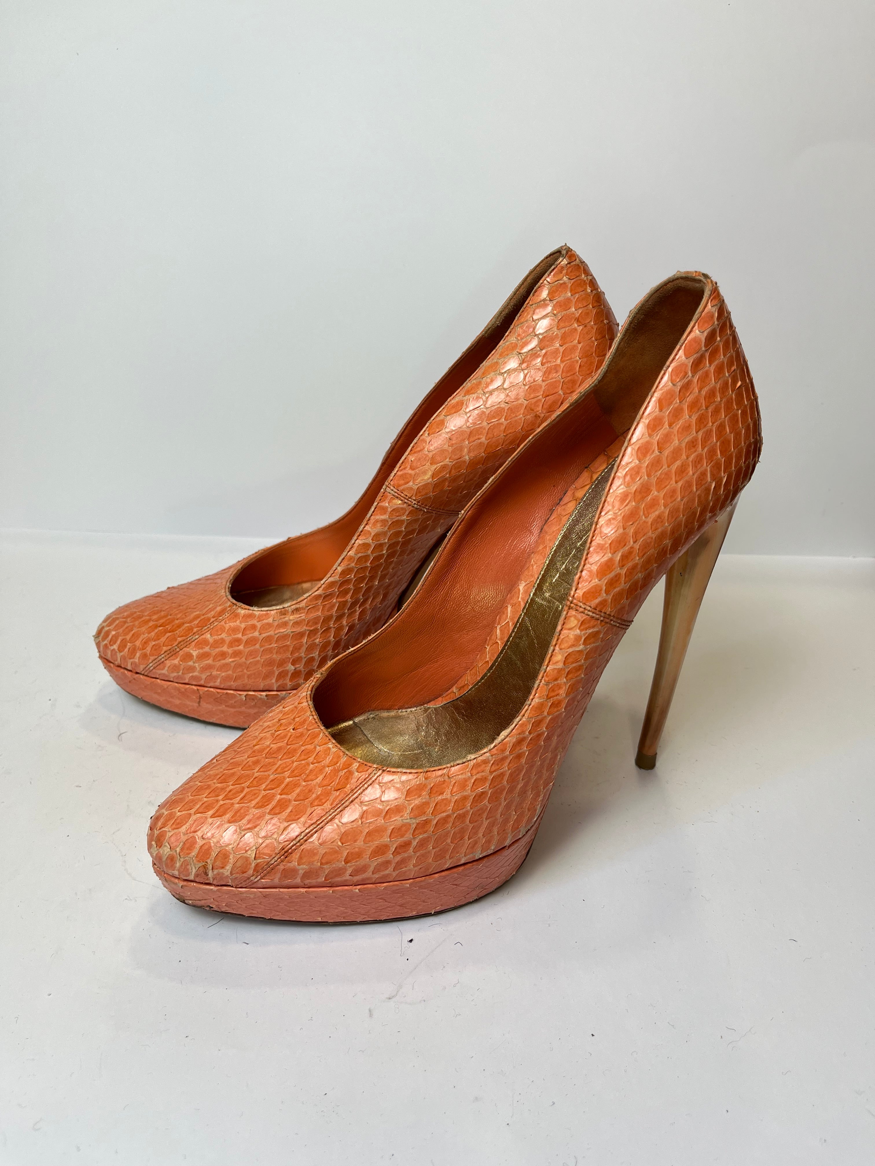 Alexander McQueen coral snakeskin heels 40EU