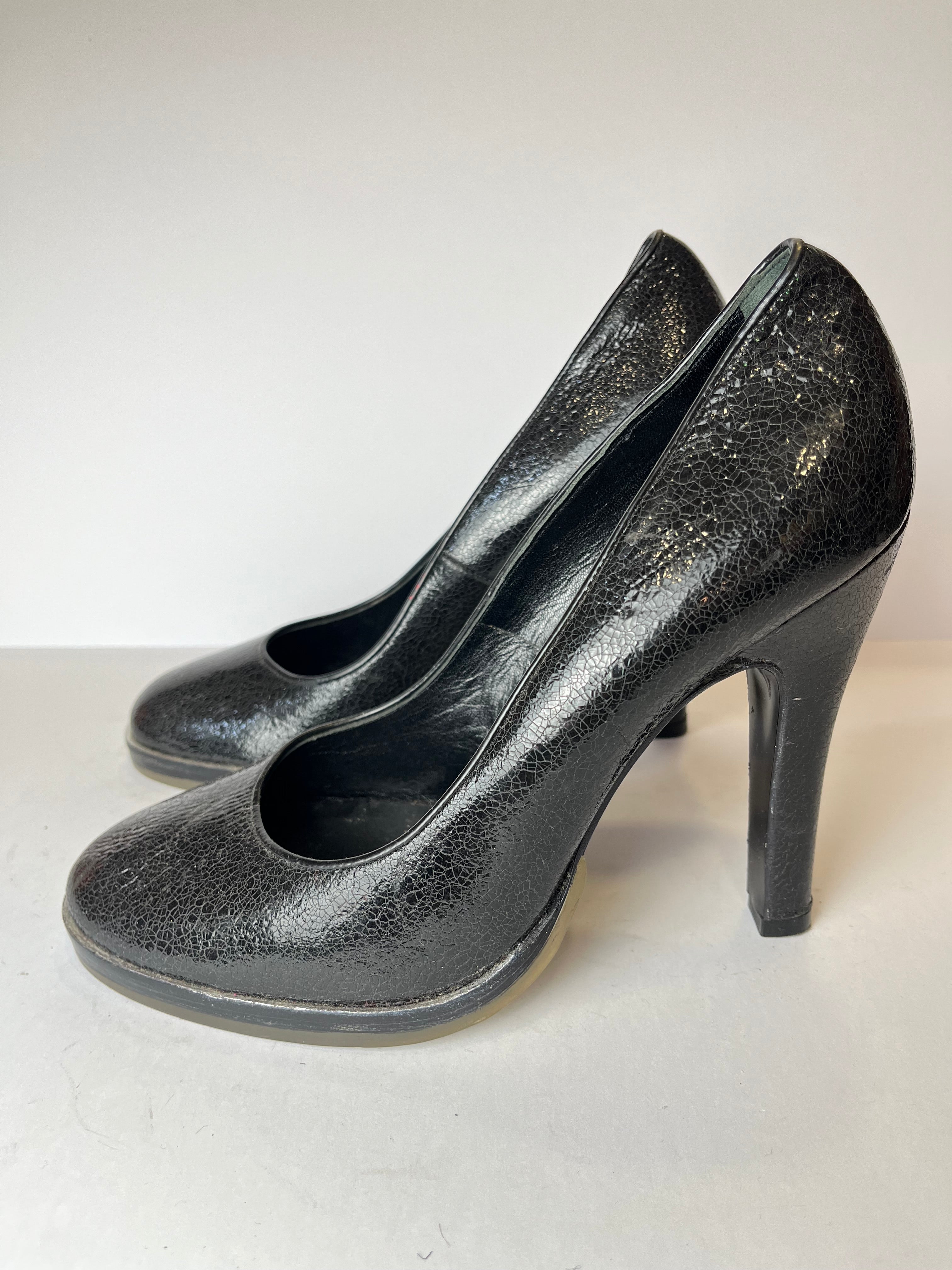 Rochas Shiny leather platform heels 39EU