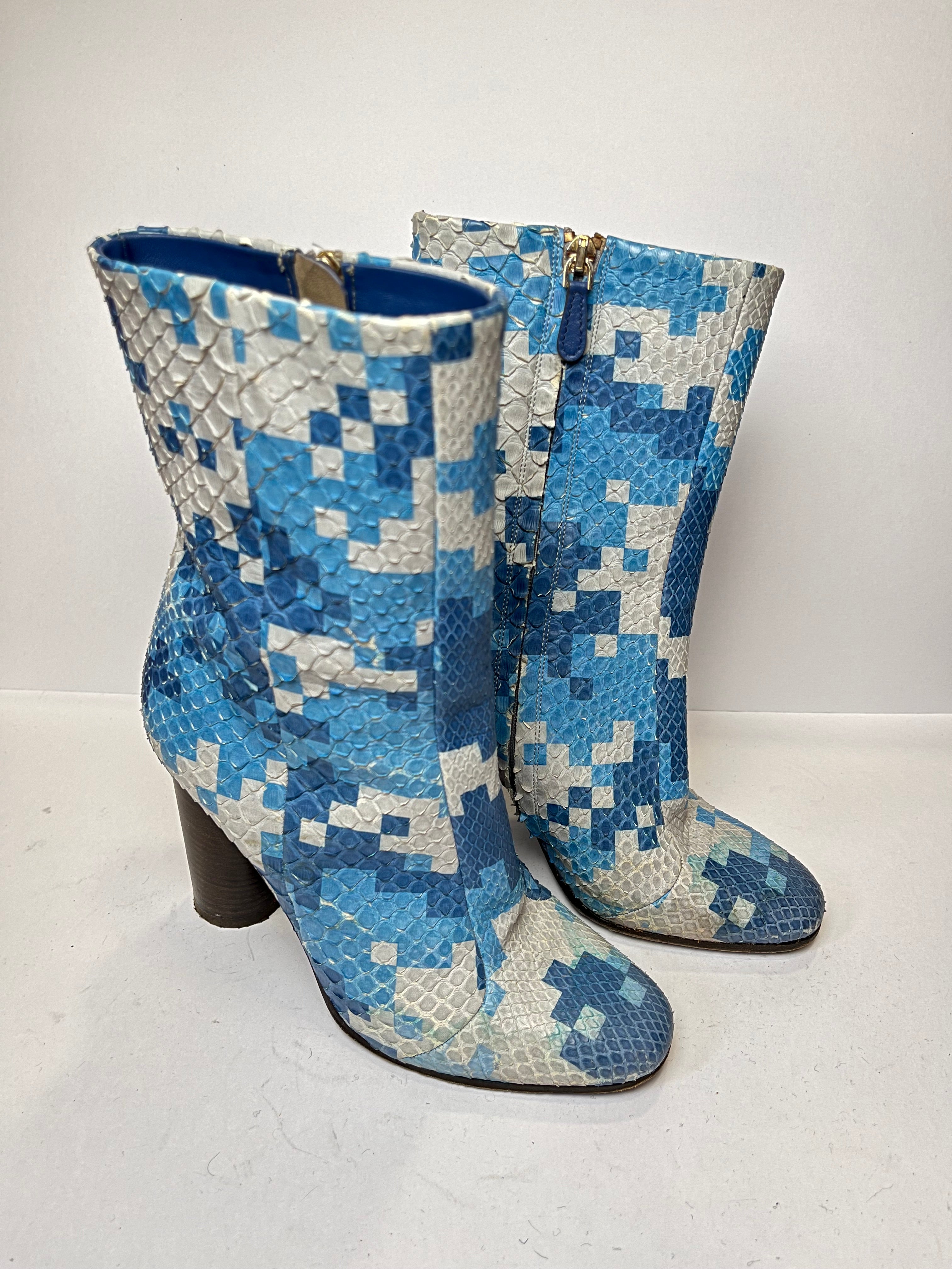 Anya Hindmarch Catwalk FW16 Python Snakeskin Pixels in Camo Blue Booties 36EU