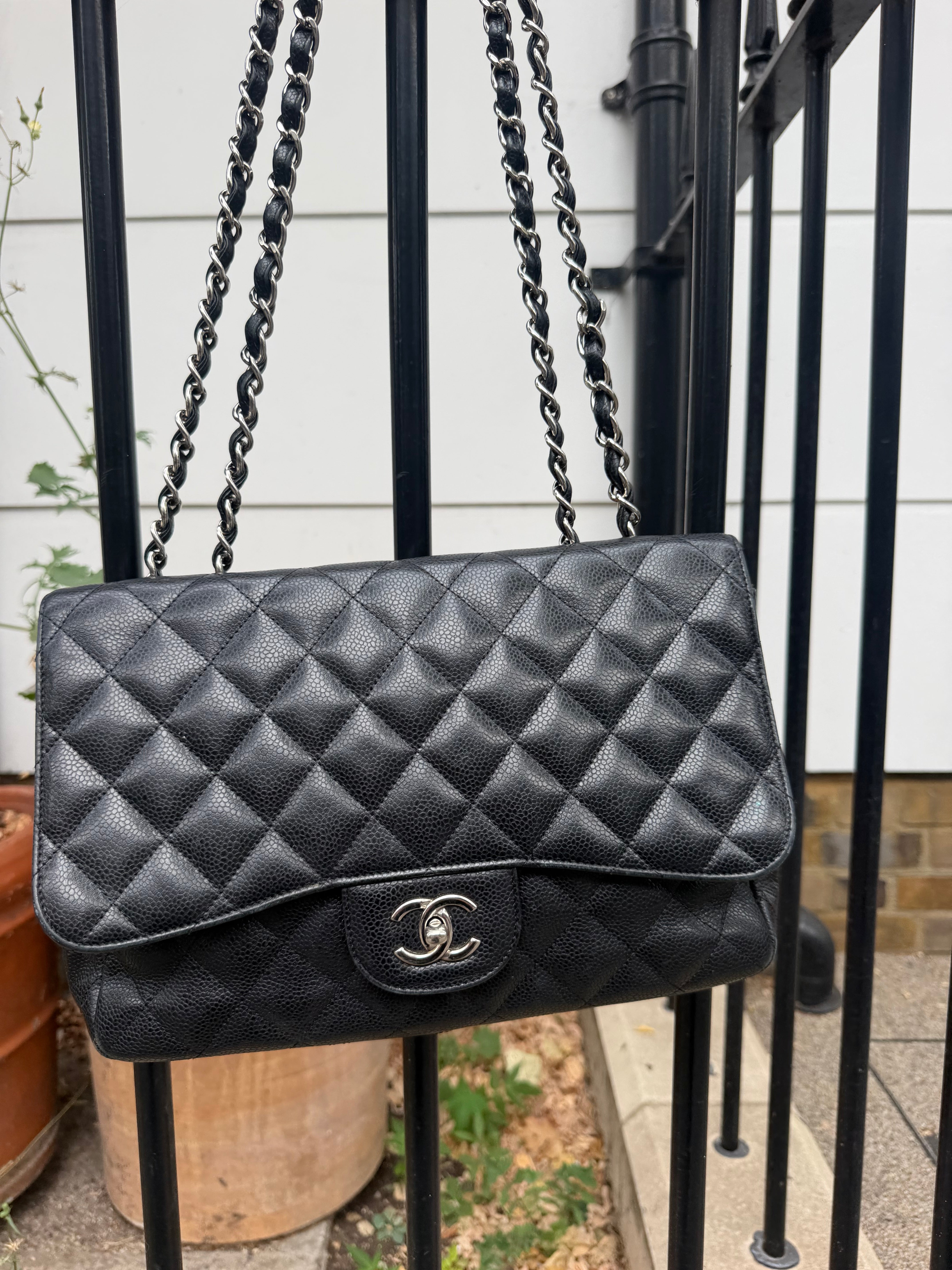 Chanel Quilted Caviar Front Pocket Shoulder Bag 2009/2010