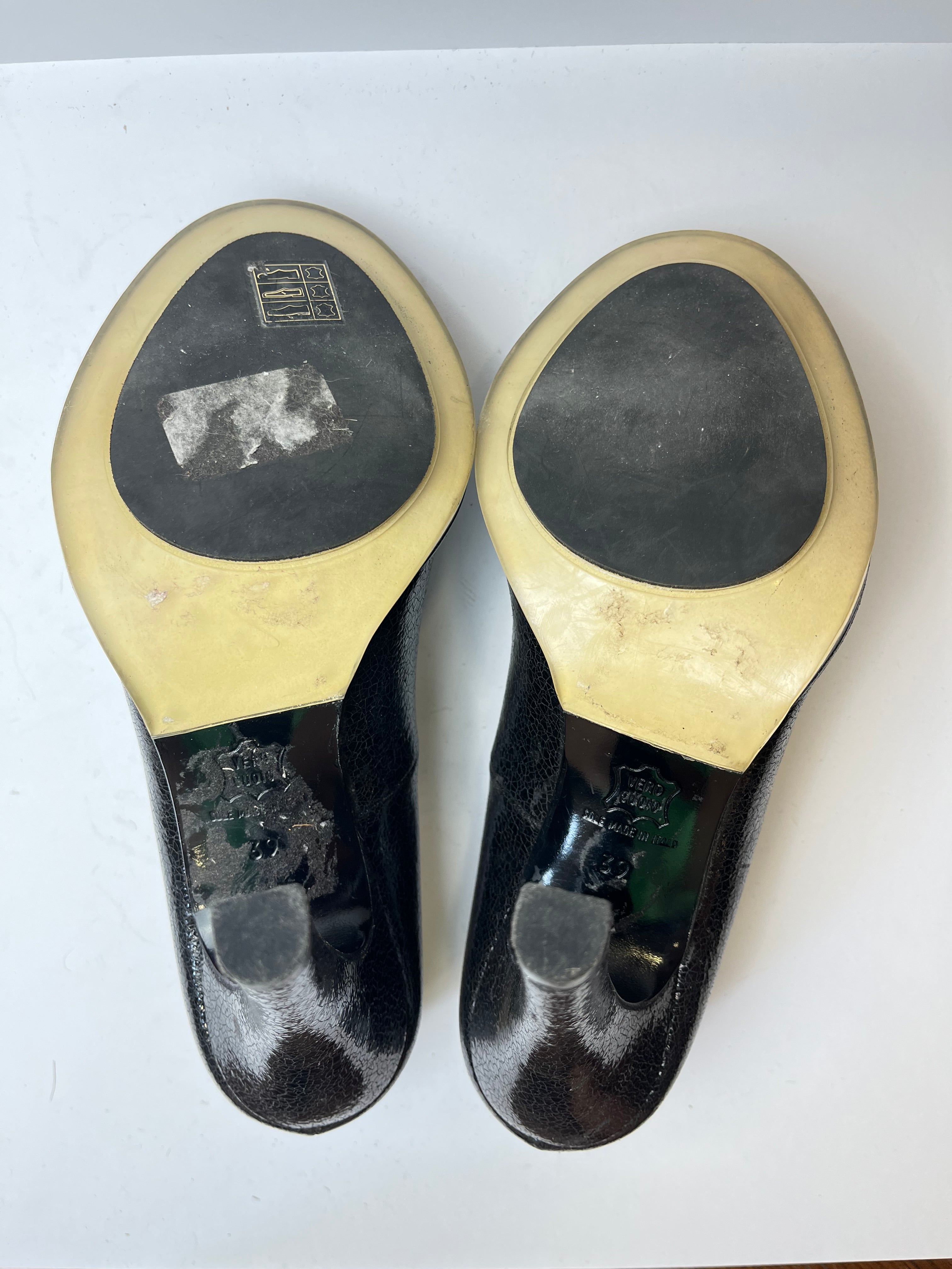 Rochas Shiny leather platform heels 39EU
