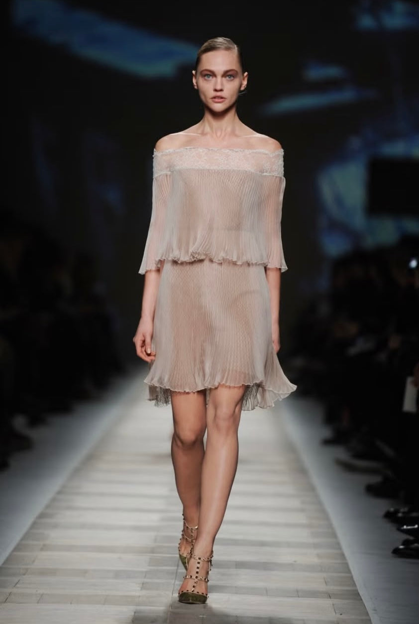 Valentino FW10 CATWALK Silk Pleated Dress